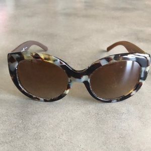 Tory Burch sun glasses